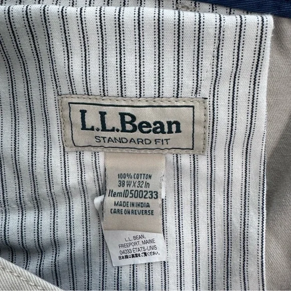 L.L.Bean Men’s Casual Standard Fit 100% Cotton Light Khakis, EUC - Picture 4 of 7